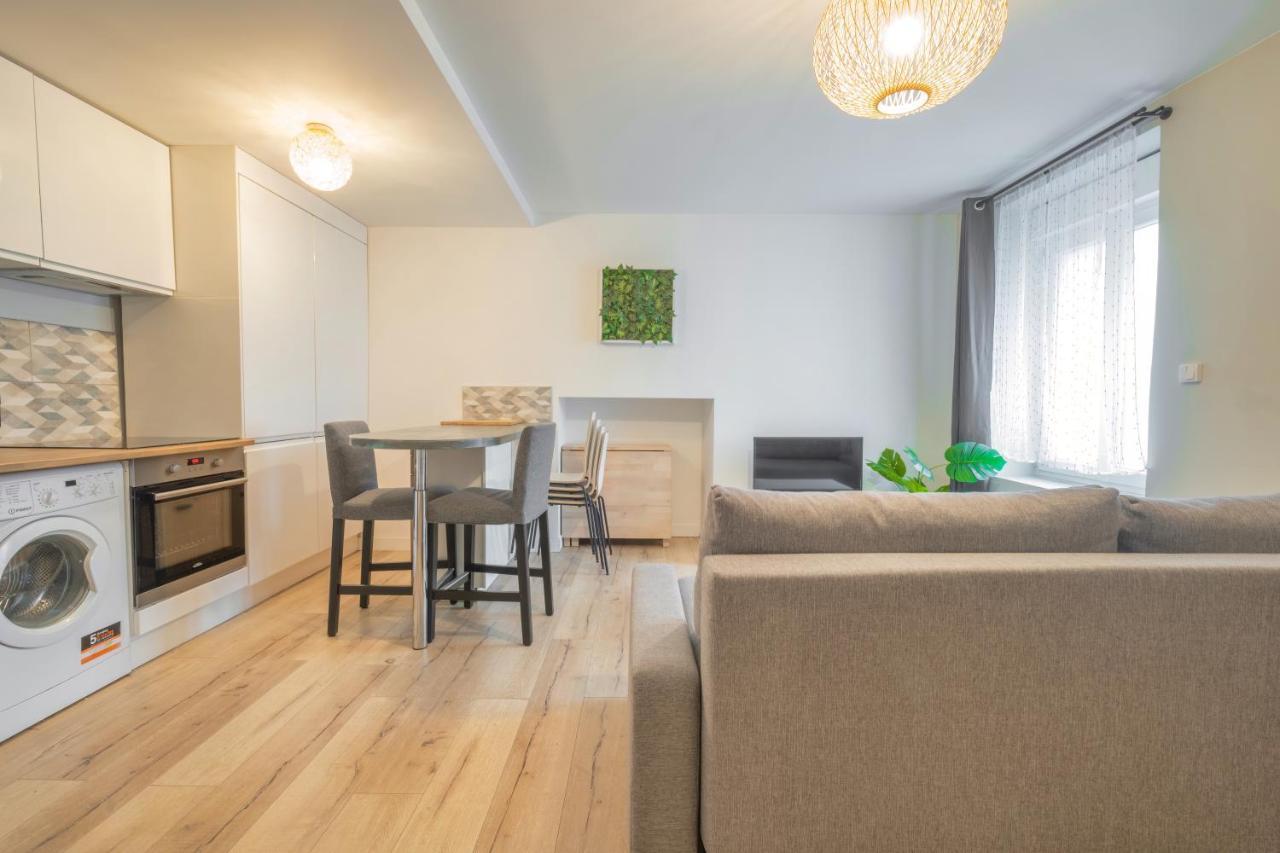 Triplex Cosy Apartment Reims Luaran gambar